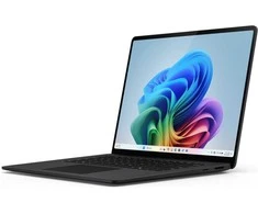 Microsoft „Surface Nešiojamas kompiuteris 7“, „Qualcomm Snapdragon“, 38,1 cm (15"), 2496 x 1664 pikselių, 16 GB, 512 GB, „Windows 11 Pro“