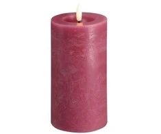 „Moods &amp; More“ kaimiško stiliaus LED žvakė kolonėlėje su vintažinės rožės spalvos lydymosi efektu – Ø 7,4 cm x A 15 cm