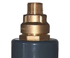 Sieninė jungtis 40 mm x 1 1/4 – 63 mm įleidimo alkūnei. Isiflo