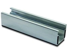 Novotegra trumpas profilis C47 su EPDM, L = 200 mm su 5,2 mm skersmens perforacija