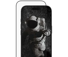 Panzer Glass „PanzerGlass Ceramic II“ itin plataus kampo grūdintas stiklas „EasyAligner“, skirtas „iPhone 16 / 16 Plus / 17“