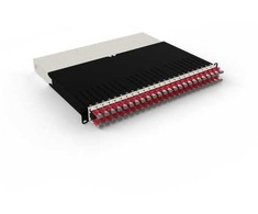 Serwer PATCHBOX 8RU / STP / Raudona
