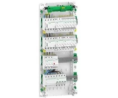 SCHNEIDER ELECTRIC Iš anksto surinkta Resi9 XP PW grupinė plokštė, 4 eilės, 13M: 1xAFB, 1xSPD + 2xRCD + 7xC10A 1PN + 2xC16A 3PN + 1xC10A 3PN ir 1xRCBO C20A 3PN