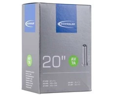 SCHWALBE AV7A (28-37x438-451) Schrader 40 mm. Pagaminta iš 20 % perdirbtų senų vamzdžių. Automatinis ventilis su pilnu sriegiu.