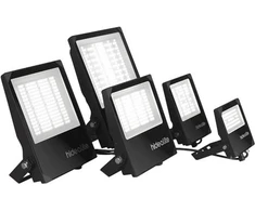 Sieninis šviestuvas Solar Plus „Floodlight Scout G2 M“ 4000 K asimetrinis, 100 W, 14000 lm, 80° x 150° šviesos sklaida. IP66, IK08. Pridedamas 2 m laidas.