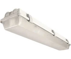 Sieninis šviestuvas Solar Plus „Super Marine LEDtro“ 2x8W/840 EL 600 mm, stiklo pluoštu armuotas polikarbonato pagrindas su polikarbonato ekranu. Plieniniai spaustukai.
