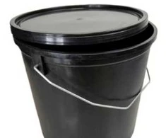 Sprehn kibiras 11,5 l - juodas tvirtas kibiras su rankena ir dangčiu