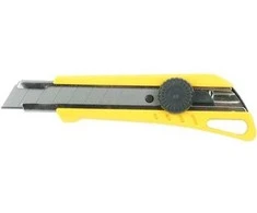 Tajima Trading Aps Peilis su varžtu 18 mm LC-521 labai stabilus