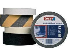 TESA 60950 juoda PVC lipni neslystanti juosta, 15 m, 0,81 mm storio