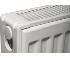 Thermrad „Compact-4 Plus“ šoninės plokštės / šoniniai skydeliai 33-300 (972 serija.....) 2 vnt. rinkinys.