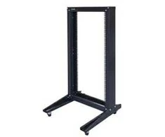 Toten 19 colių atviras grindų stovas, ratukai, 22U, 600x600, maksimali apkrova 150 kg