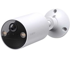 TP-Link TAPO C410 SMART WIRE-FREE SECURITYCAMERA (4 vienetų pakuotė), 1/2,8 colio progresyvaus skenavimo „Starlight“ CMOS jutiklis, židinio nuotolis: 3,17 mm, diafragma: F1,65, matymo laukas: 125° (įstrižai), 111° (horizontaliai), 56° (vertikaliai), maksimali raiška 2K 3MP (2304 × 1296 pikselių)