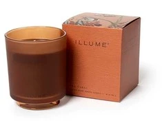 ILLUME Terra Tabac Box stiklinė žvakė, ruda