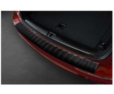 Avisa Apsauginis kraštas bagažinei Audi Q5 2008-2016 matinės juodos spalvos