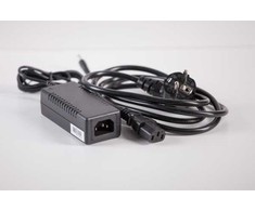 Nešiojamojo kompiuterio maitinimo adapteris Wantec Maitinimo šaltinis inwerter wewnętrzny 60 W Juodas