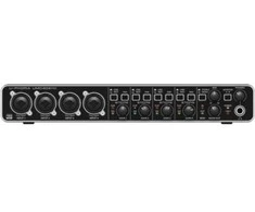 Behringer UMC404HD