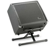 Stovas gitariniam kubui Stagg GAS-4.2