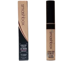 „Smashbox Studio Skin Flawless“ skystas kaukės valiklis „Light Medium Warm Olive“, 8 ml