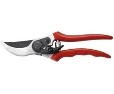 Sekatorius teflonu padengta geležte su atsargine geležte 210mm SAMURAI KS-4T