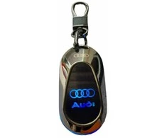 Raktų pakabukas su apšvietimu ir žiebtuvėliu- Audi