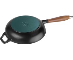 STAUB Ketaus keptuvė su medine rankena 24 cm