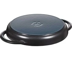 STAUB Apvali ketaus grilio keptuvė su dviem rankenomis, 22 cm, juoda