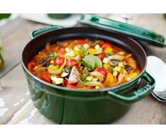 Basil STAUB Puodas STAUB żeliwny apvalus 6.7 ltr žalia universalus
