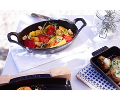 ST2 Staub Oval Mini Baking &amp; Puodas Dish – 250 ml, Graphite