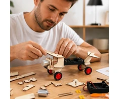 Medinis 3D lėktuvo konstruktorius Przydasie.pl
