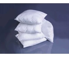 Minkšta ir elastinga pagalvė 40×40 cm su silikoniniu užpildu