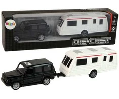 Automobilis Jeep su kempingo priekaba