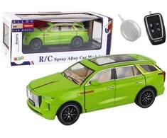 Automobilis su nuotolinio valdymo pultu, žalias