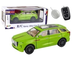 Automobilis su nuotolinio valdymo pultu, žalias