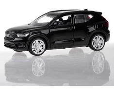 Automobilis Volvo XC40 su garso ir šviesos efektais, juodas