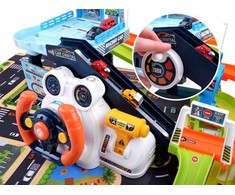 Automobilių trasa su vairu