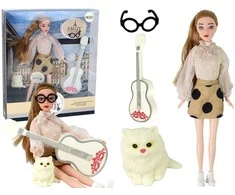 Lėlė Emily su gitara ir kačiuku