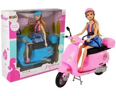 Lėlė su motoroleriu (1 vnt.)