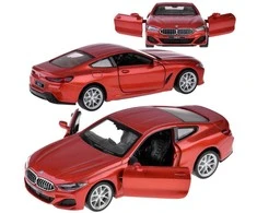 Metalinis automobilis BMW M850i Coupe su šviesos ir garso efektais