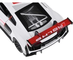 Metalinis sportinis automobilis Audi R8 LMS su šviesos ir garso efektais