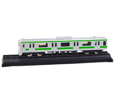 Metalinis traukinio modelis, sidabrinis