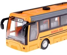 Mokyklinis autobusas su nuotolinio valdymo pultu