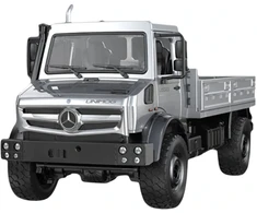 Nuotoliniu būdu valdomas visureigis Mercedes Unimog