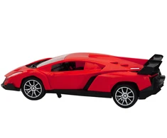 Sportinis automobilis su nuotolinio valdymo pultu, raudonas