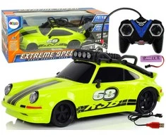 Sportinis automobilis su nuotolinio valdymo pultu, 1:18, žalias