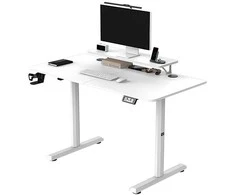 ULTRADESK HIGHLANDER Baltas Biurko su elektryczną regulacją aukščio su laikikliu ausinės i kable 120X60 cm, balta