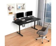 ULTRADESK HIGHLANDER XXL Juodas Biurko su elektryczną regulacją aukščio su laikikliu ausinės i kable 160X70 cm, juoda