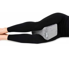 Ergonomiška ortopedinė kojų ir kelių pagalvė