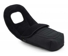 Babystyle Oyster 4 žiemos vokelis Raven
