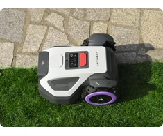 Belaidis vejos robotas ANTHBOT M9 su RTK + AI navigacija, iki 1000 m²