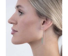 Again Jewelry Sidabriniai auskarai su grandinėle ir smaragdais AJKNS002